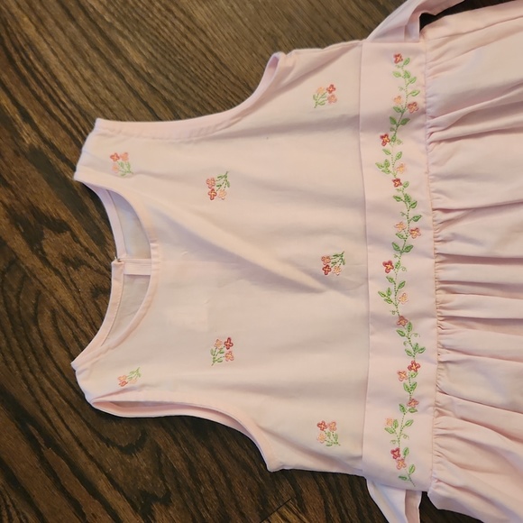 Lot 2 Big Girls Size 7 Smocked Dresses - Picture 2 of 7